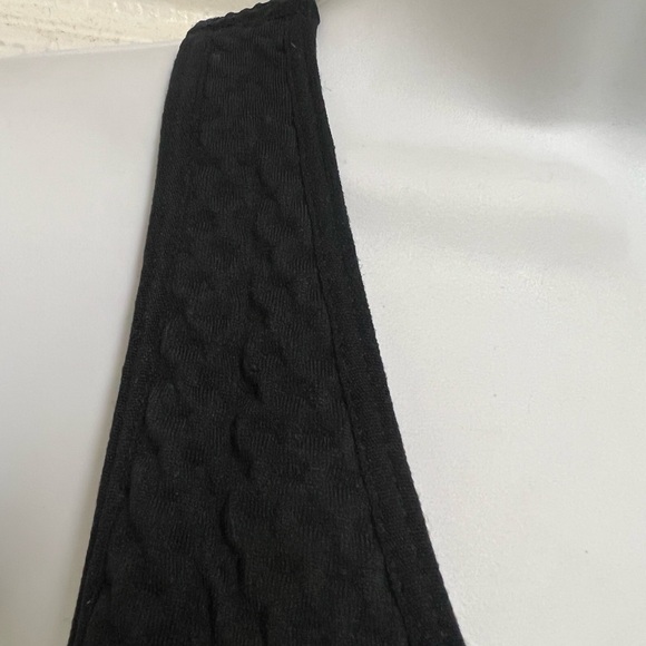 Prototype Waffle Cut Out Sports Bra - Picture 6 of 7